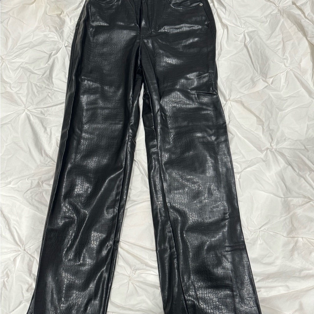 Elegant Black and Gray Pants